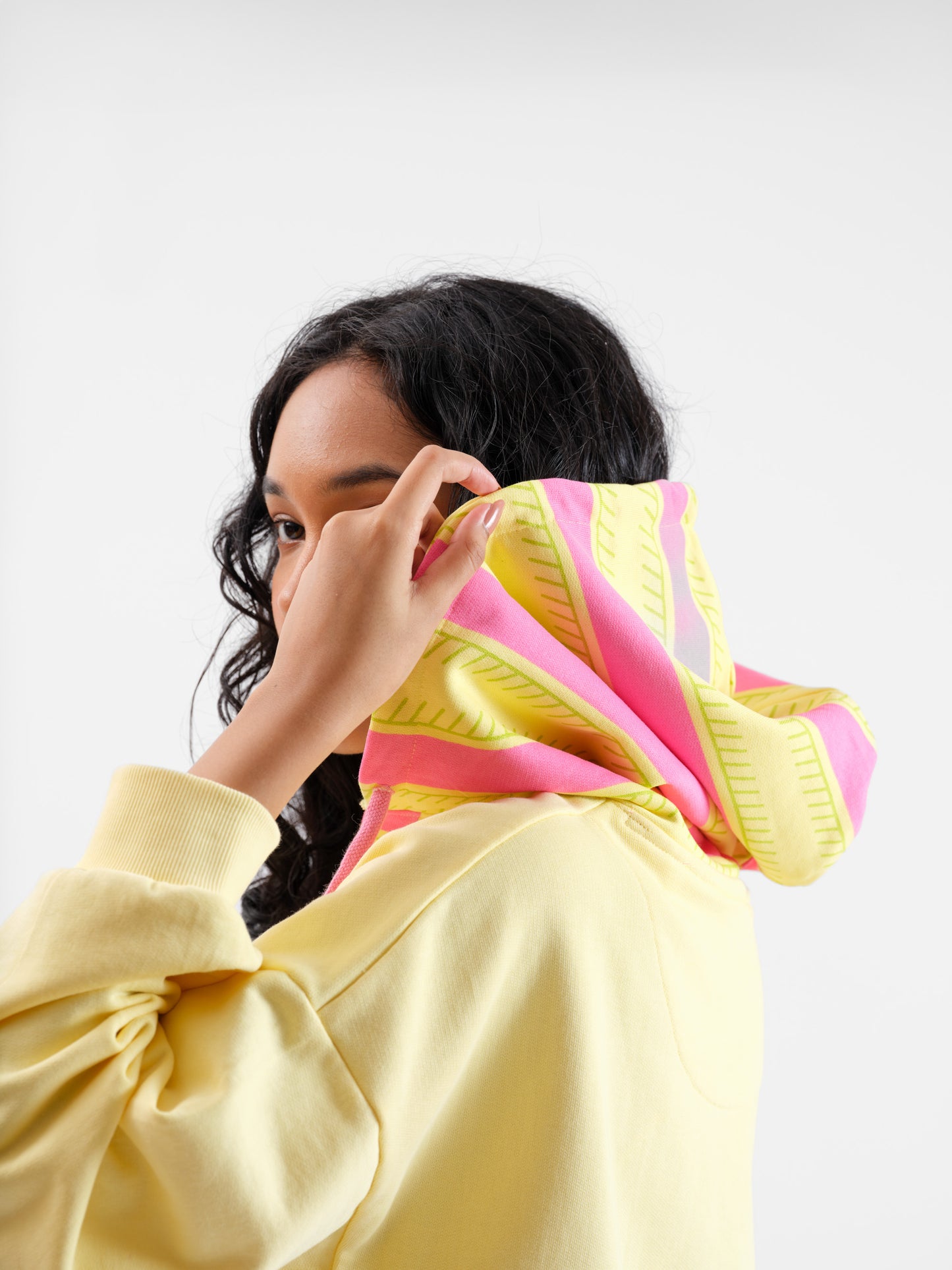 Malle Buttercream Cropped Hoodie