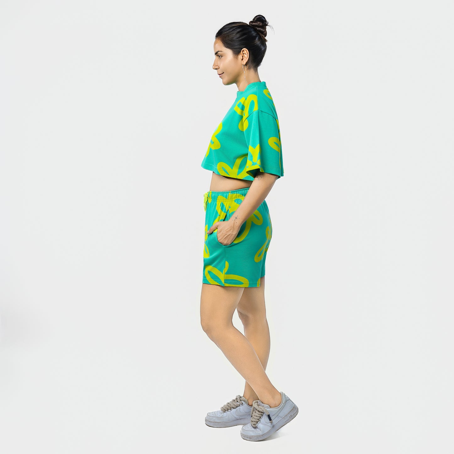 Malle Oversized Floral Shorts