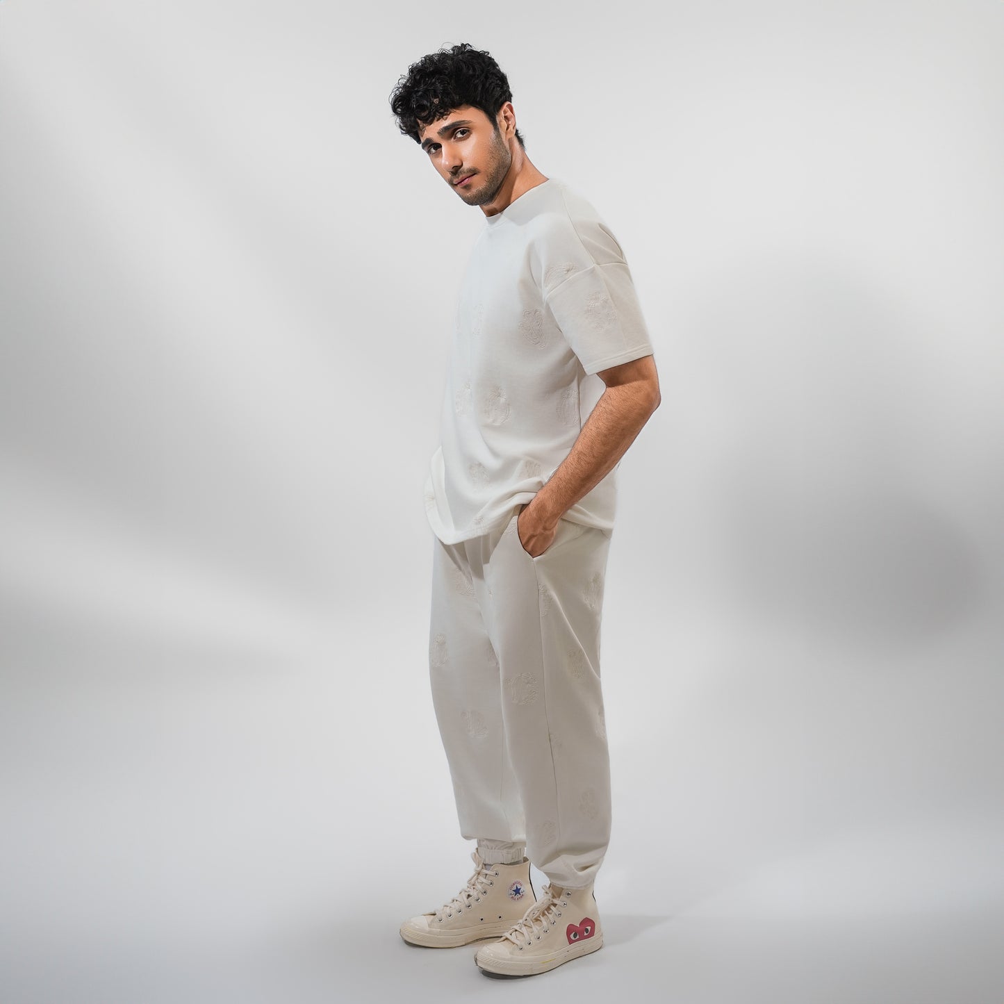 Malle Cactus Embroidered Ecru Joggers