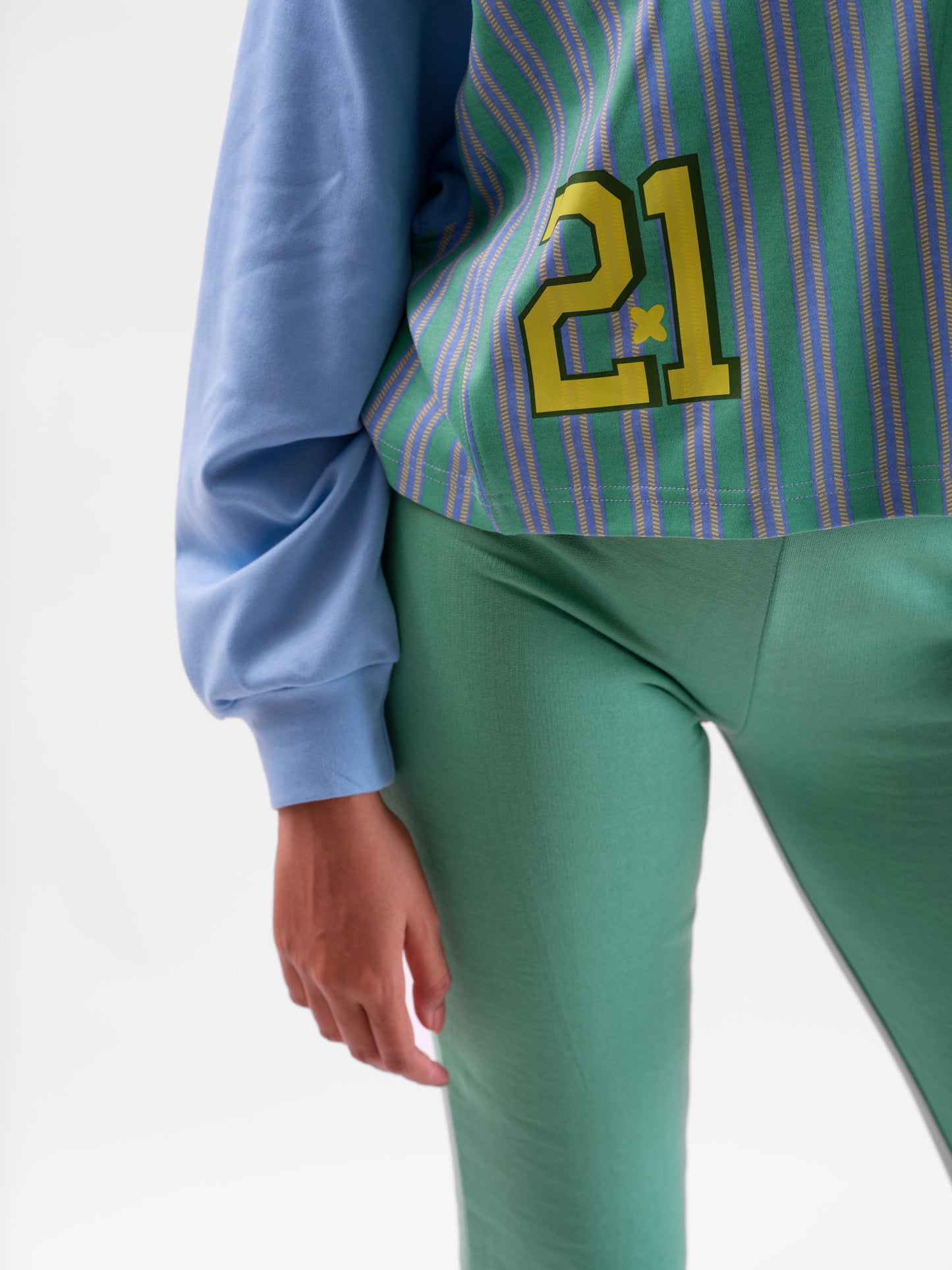 Malle Huckleberry Cropped Sweatshirt