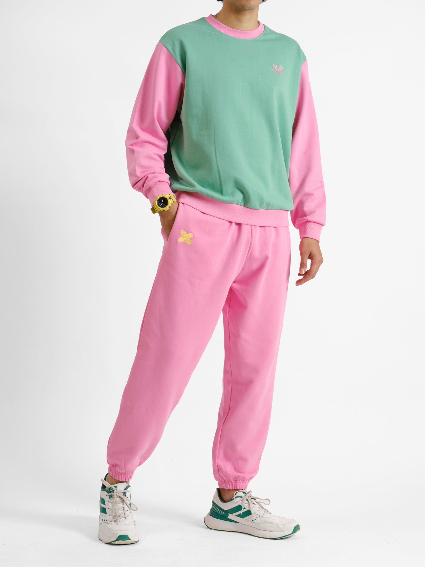 Malle Myrtle Round Neck Sweatshirt