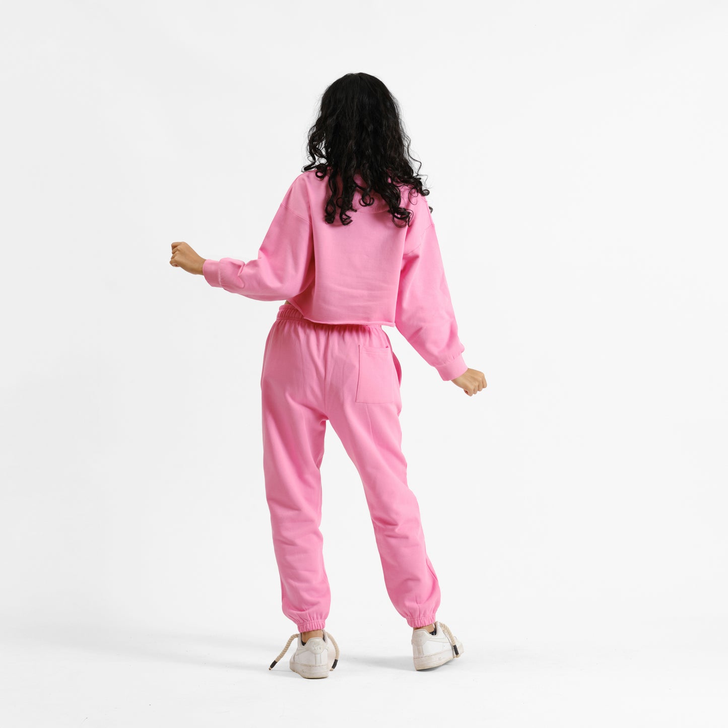 Malle Bubblegum Cropped Sweatshirt