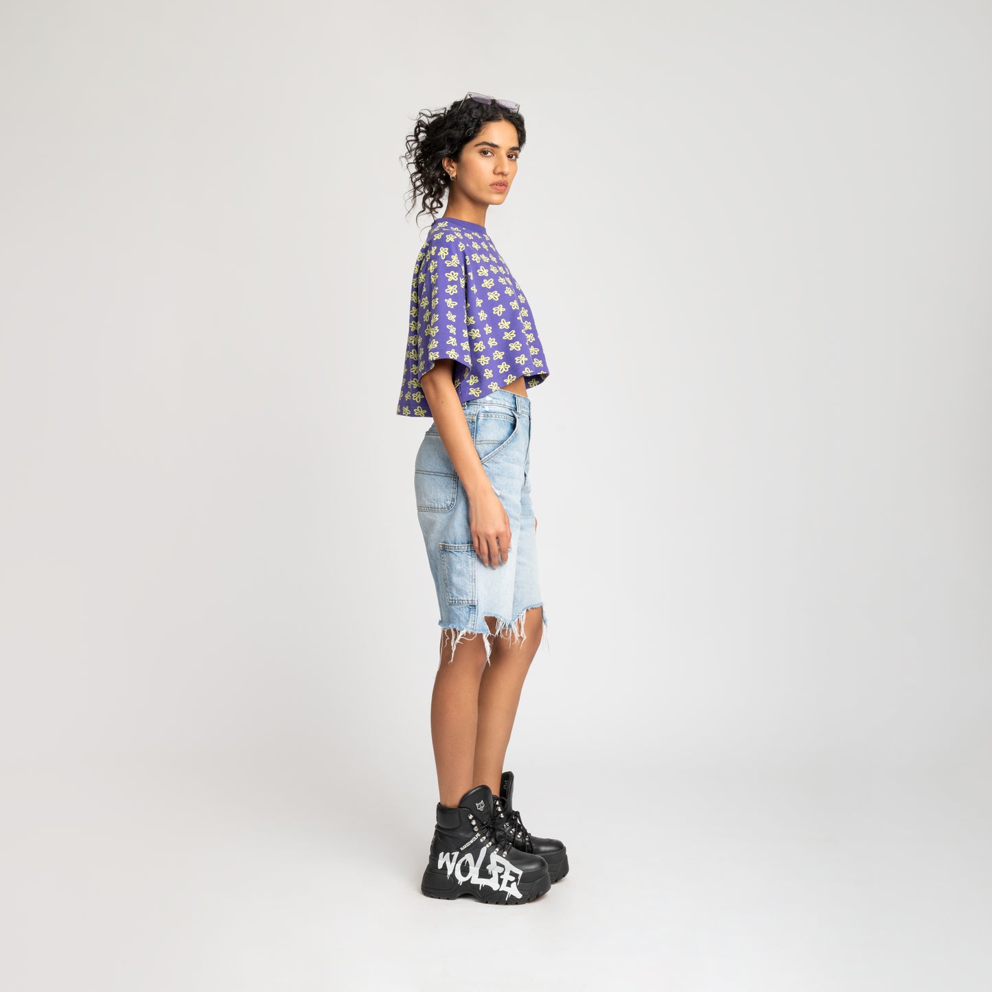 Malle Floral Purple Cropped T-Shirt